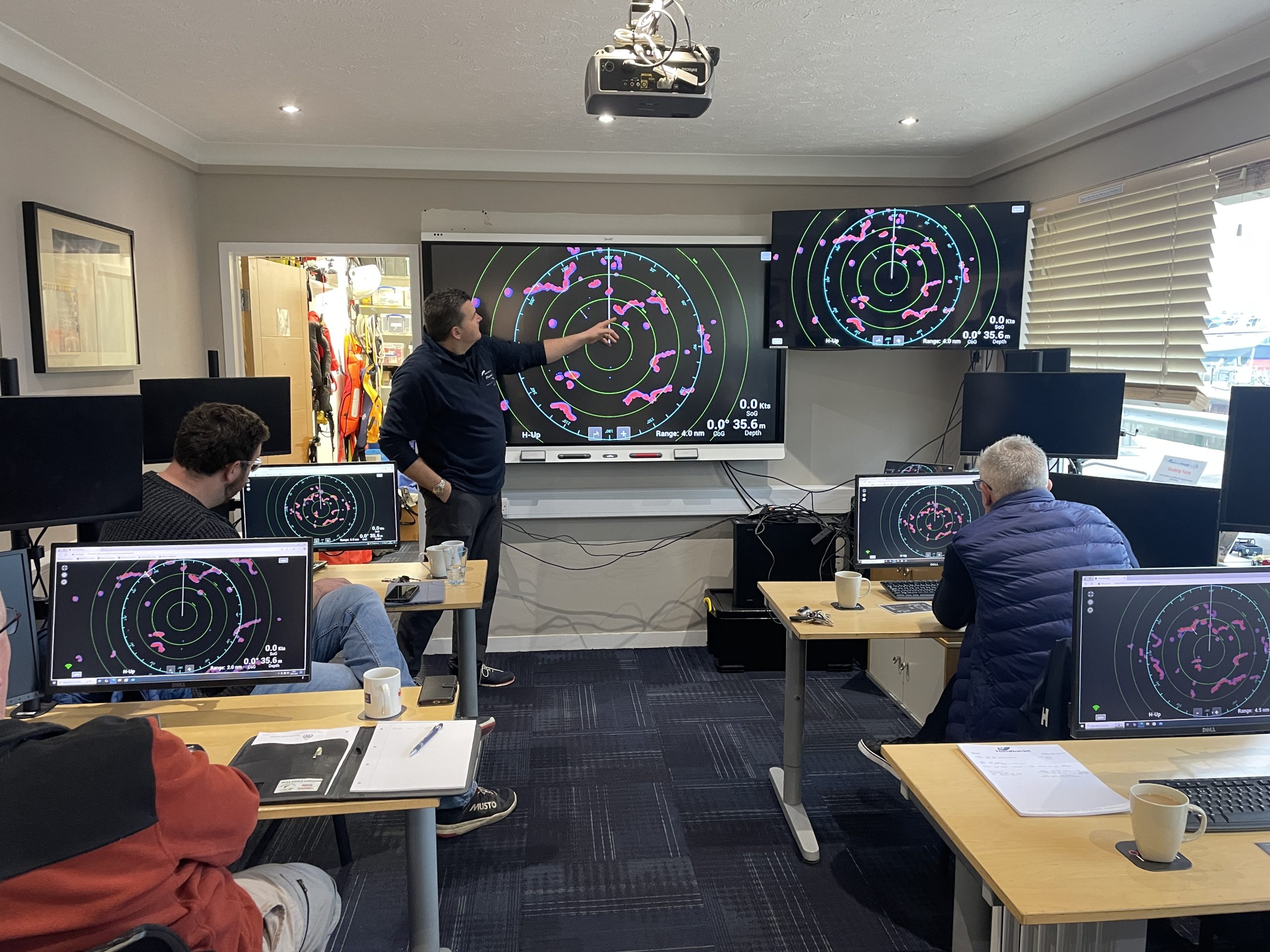 RYA_Radar_Course-simulator-6